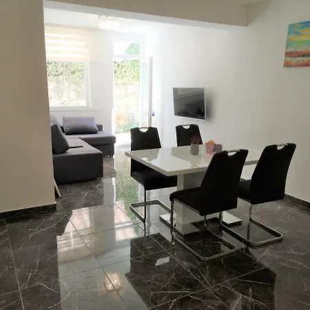 Sunny Paradise, Center Of Appartement Split