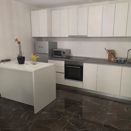 Appartement Sunny Paradise, Center Of *
